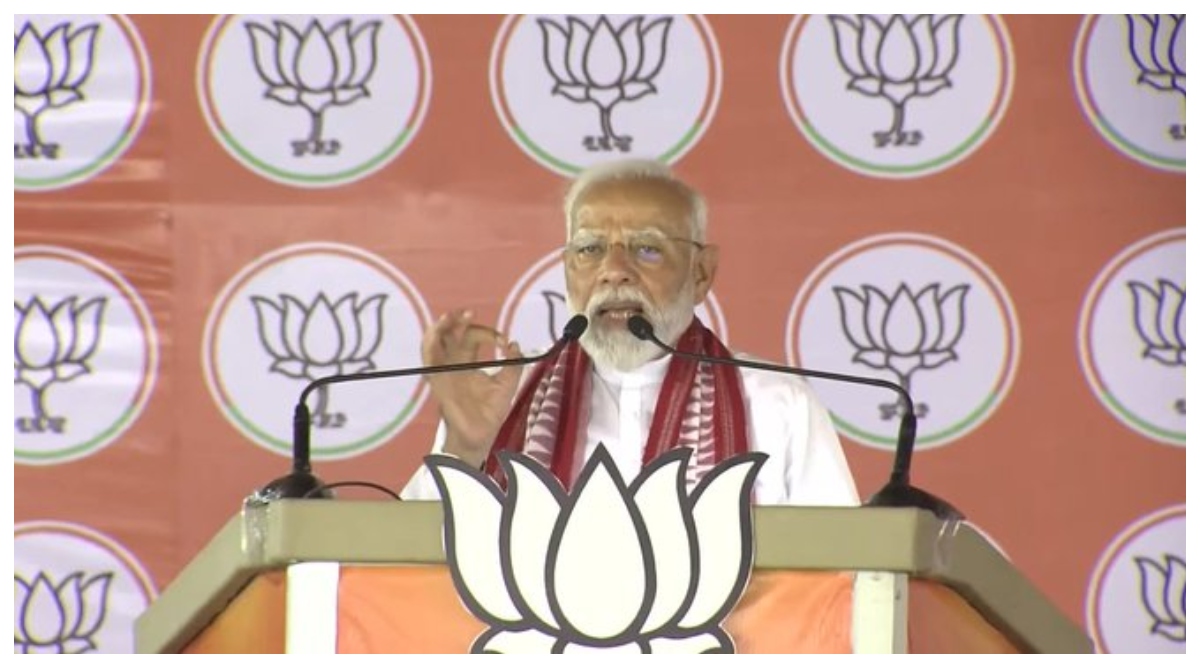 Photo of ‘कांग्रेस पार्टी को इस बार उनके शहजादे की उम्र से भी कम सीटें मिलने वाली हैं’, ओडिशा में गरजे PM मोदी