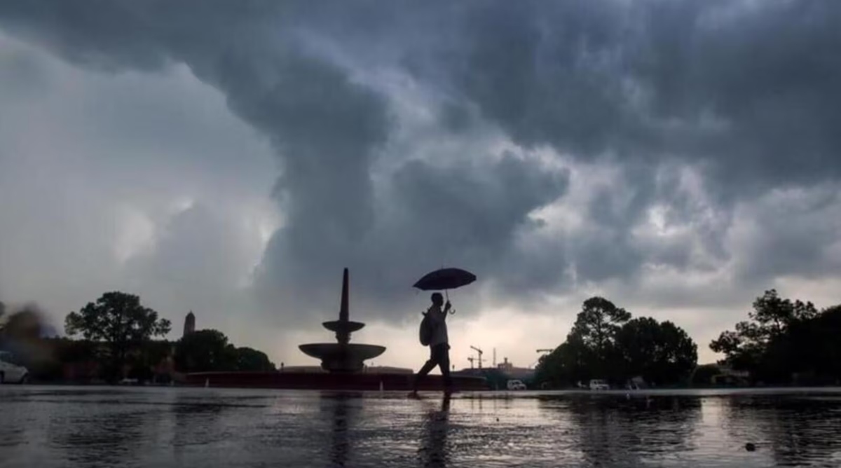 Photo of Weather Update: तपती गर्मी से इन राज्यों को मिलेगी राहत, दिल्ली में छाए रहेंगे बादल, पढ़ें IMD का ताजा अपडेट