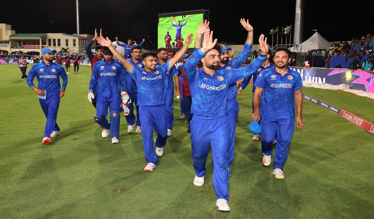 Photo of T20 World Cup : अफगानिस्तान सेमीफाइनल में पहुंची, बांग्लादेश को 8 रनों से हराया