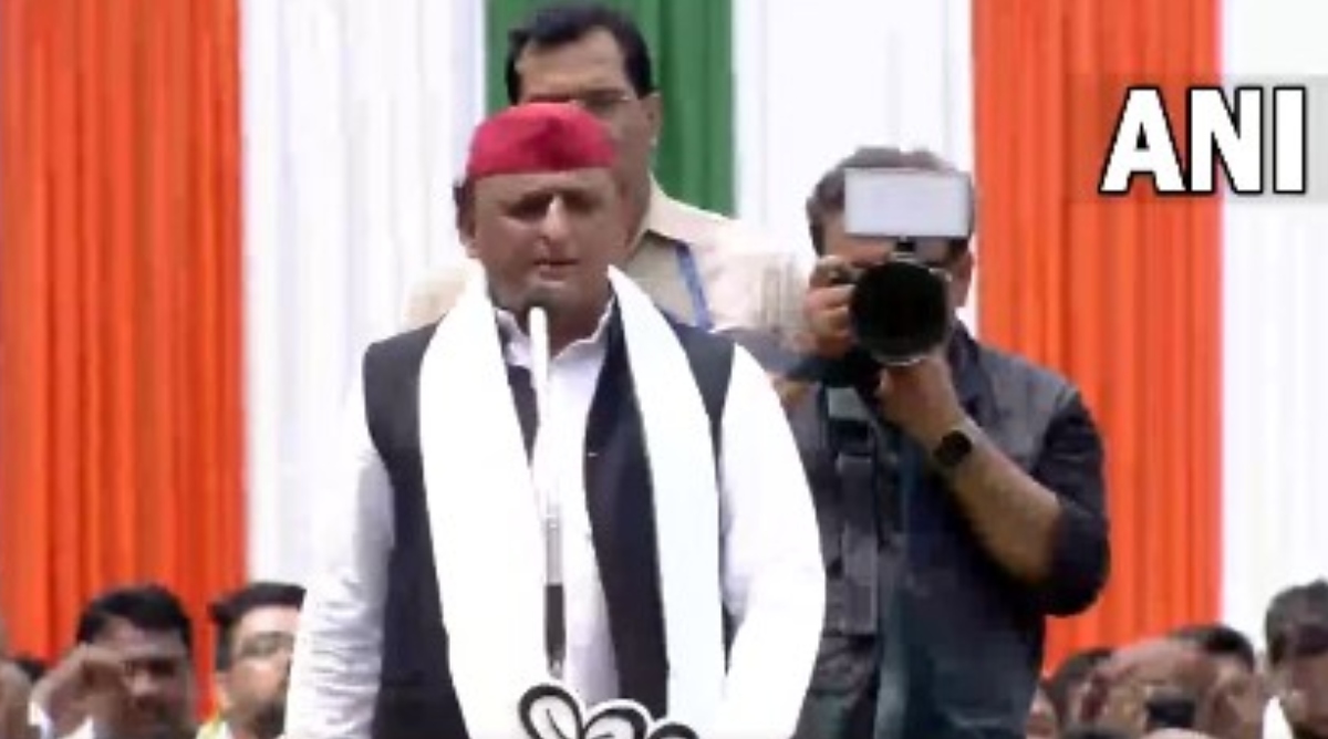 Photo of ‘दिल्ली की सरकार चलने वाली नहीं है, बस कुछ दिन…’, TMC की शहीद दिवस रैली में अखिलेश यादव का केंद्र पर निशाना