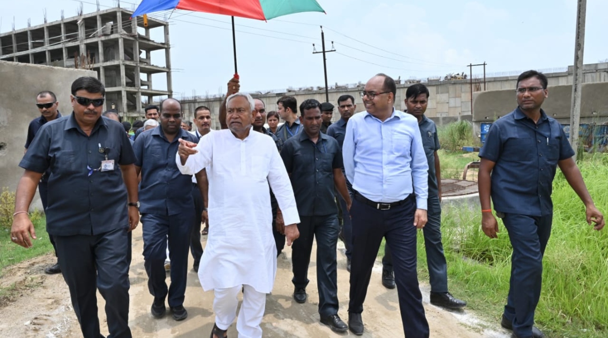 Photo of Bihar : बख्तियारपुर पहुंचे CM नीतीश, विभिन्न योजनाओं का किया निरीक्षण, दिए दिशा-निर्देश