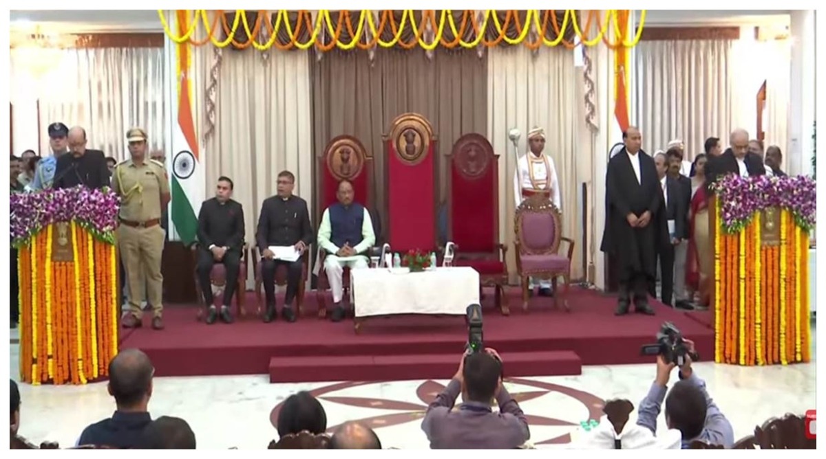 Photo of Chhattisgarh: रमेन डेका ने ली छत्‍तीसगढ़ के राज्यपाल के पद की शपथ, सीएम साय से की मुलाकात