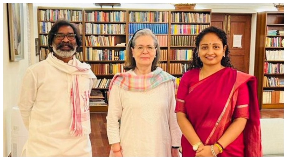 Photo of Delhi: झारखंड के CM हेमंत सोरेन ने सोनिया गांधी से की मुलाकात, 4 जुलाई को सीएम पद की ली थी शपथ