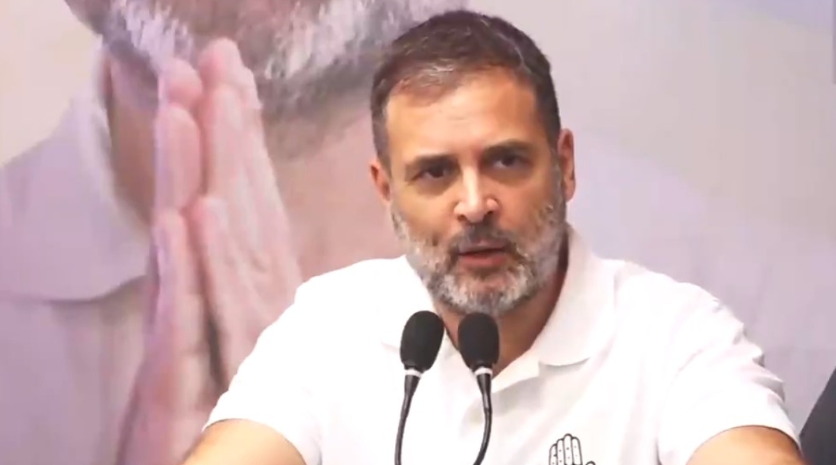 Photo of गुजरात पहुंचे राहुल गांधी ने बीजेपी की अयोध्या में लोकसभा चुनाव की हार का किया जिक्र, जानिए क्या बोले…
