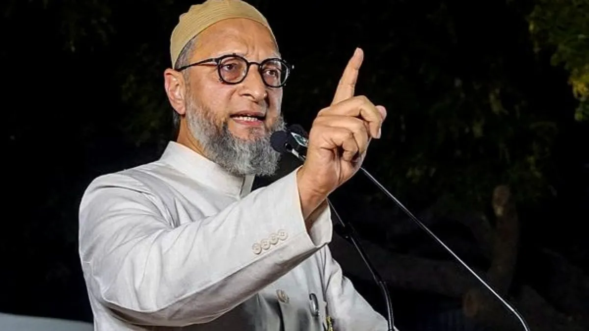 Photo of Asaduddin Owaisi : रूस पहुंचे प्रधानमंत्री मोदी…ओवैसी बोले – ‘उन्हें यह भी सुनिश्चित करना चाहिए कि…’
