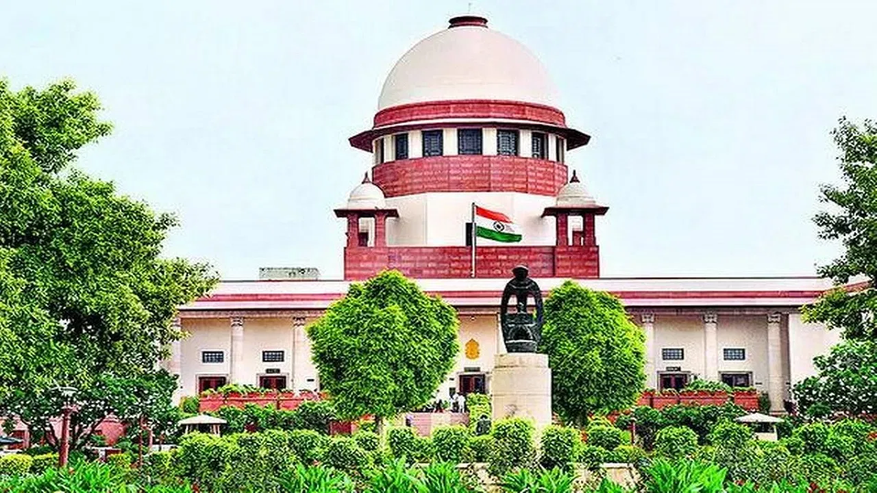 Photo of Supreme Court : हाथरस मामले में सुप्रीम कोर्ट करेगा सुनवाई, याचिका में जांच की मांग…