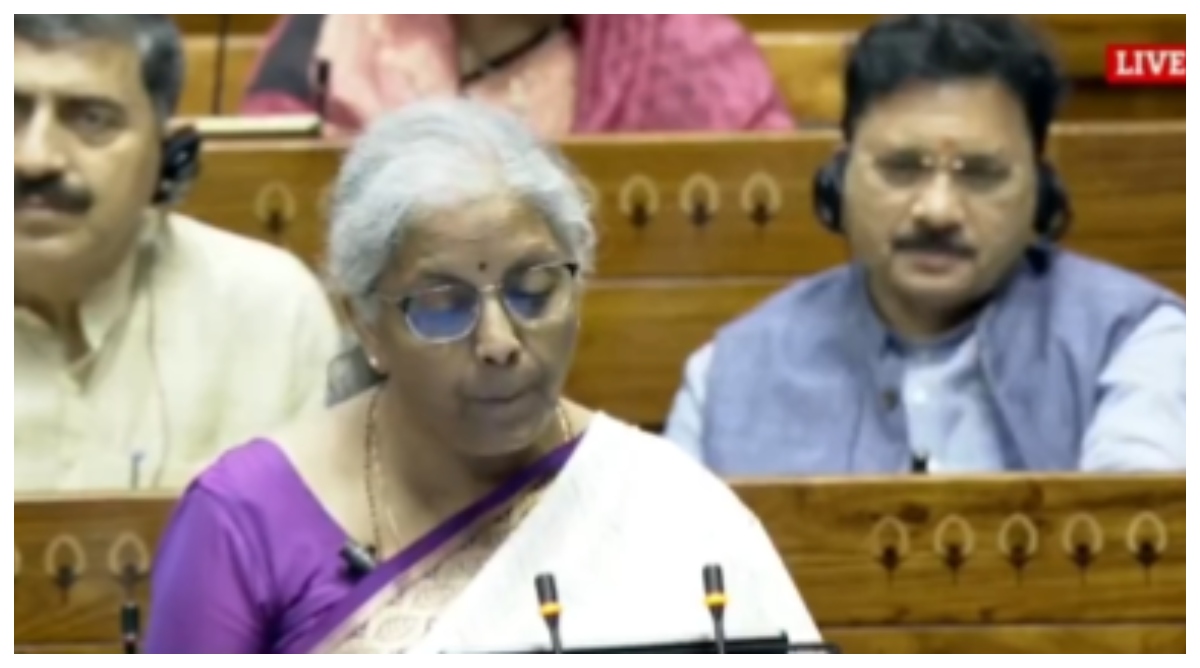 Photo of Budget 2024 LIVE : संसद में वित्तमंत्री बजट पेश कर रहीं, वित्तमंत्री ने युवाओं के लिए किया ऐलान, EPFO अकाउंट में मिलेंगे 15 हजार रुपए