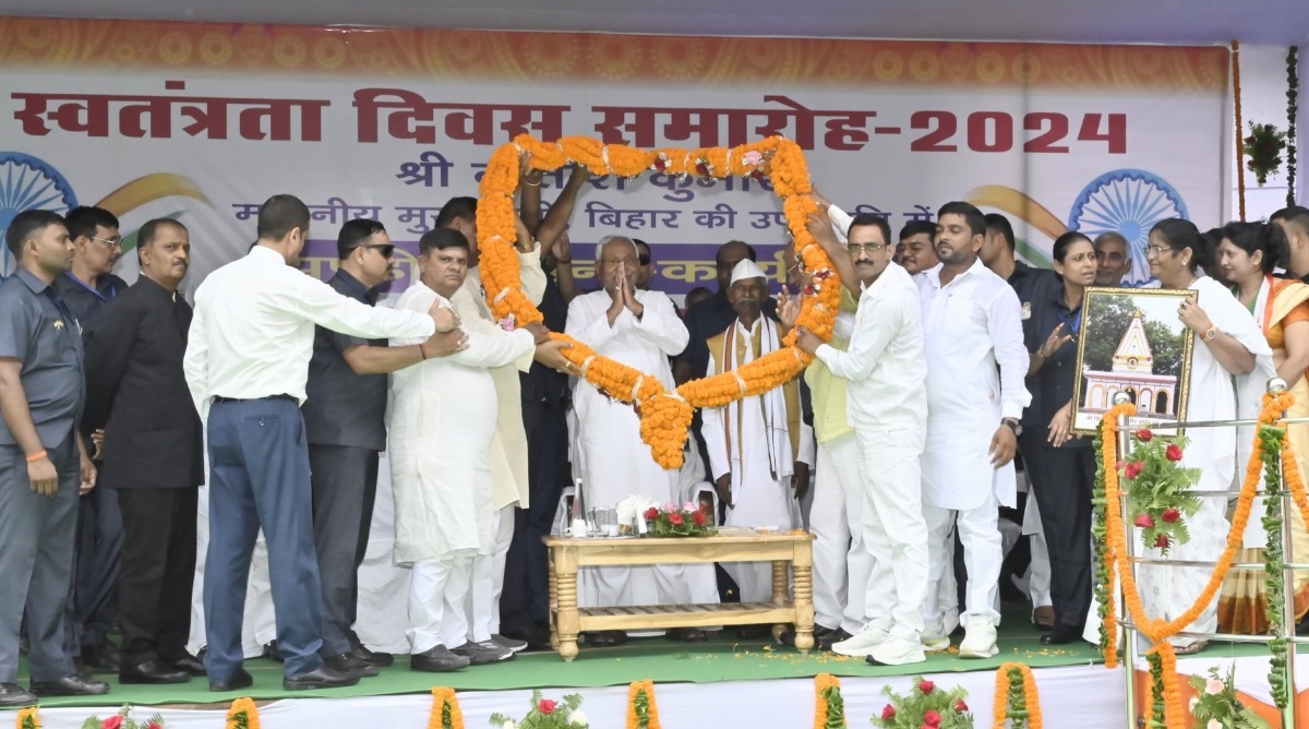CM Nitish in MAhadalit Tola