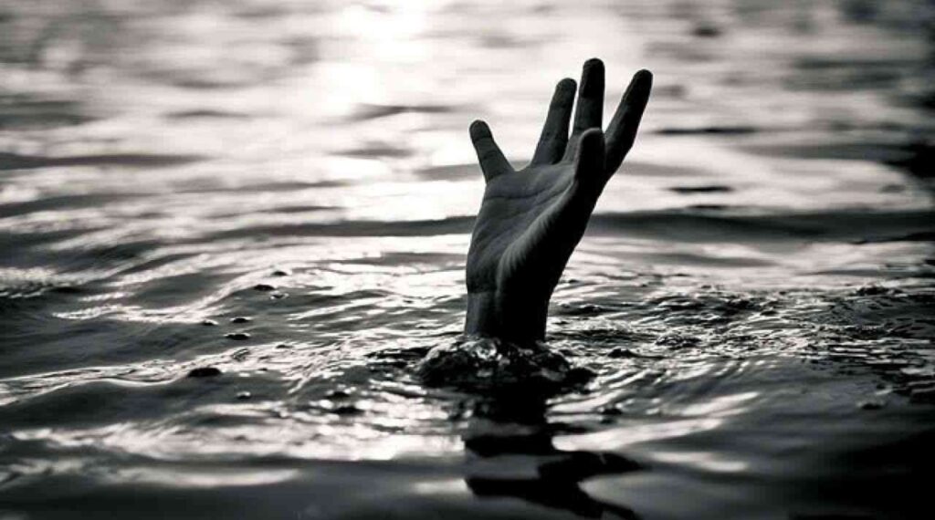 Drowning in river