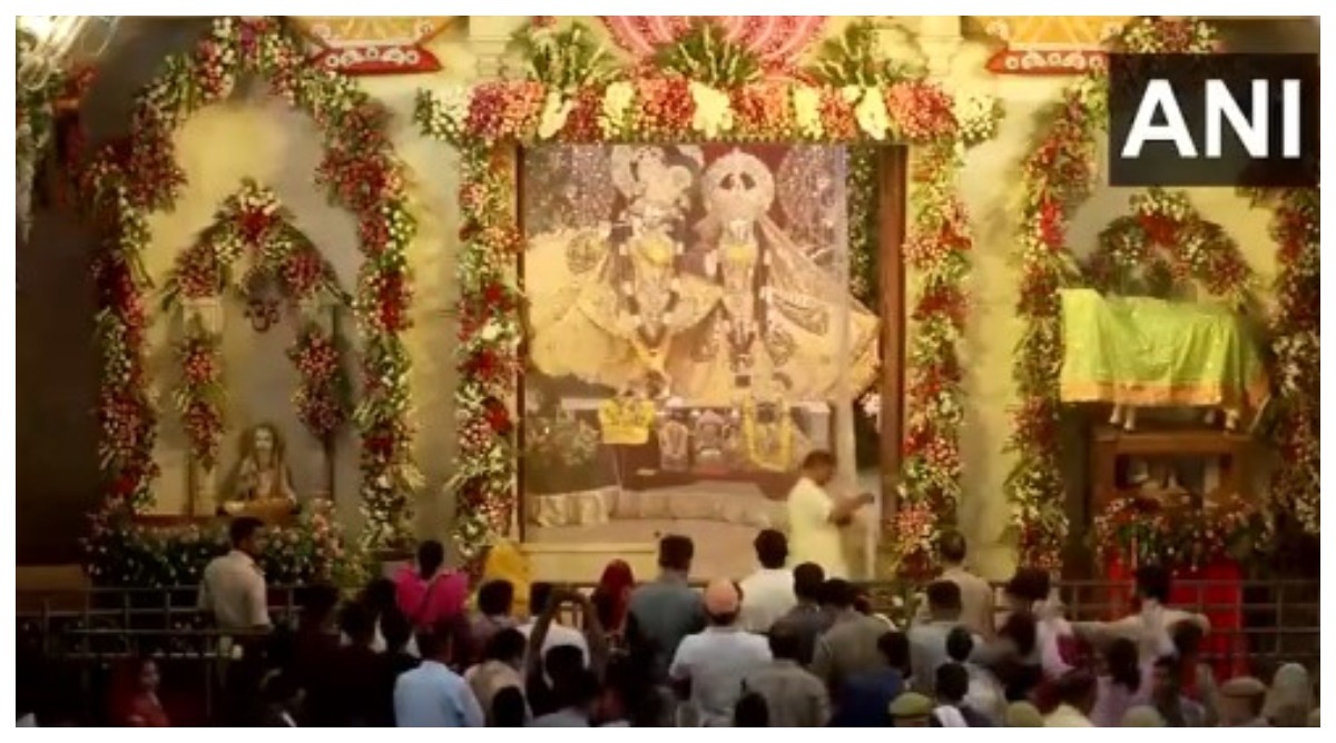 Photo of ‘हाथी घोड़ा पाल की, जय कन्हैया लाल की’, देशभर में जन्माष्टमी की धूम
