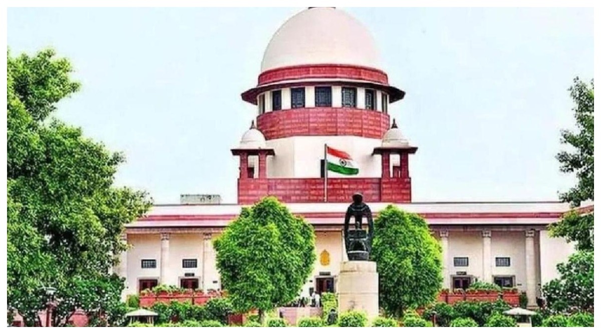 Photo of Kolkata Doctor Case: कोलकाता मामले में सुप्रीम कोर्ट में आज होगी सुनवाई, SC ने स्वत: लिया संज्ञान