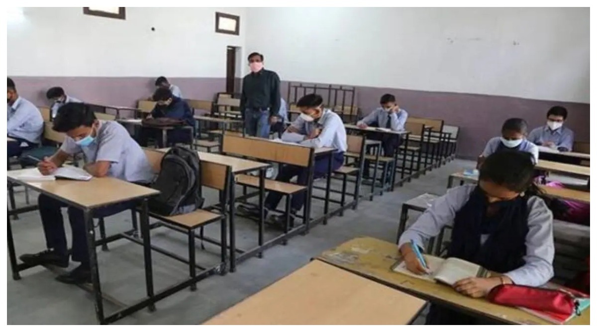Photo of MP Board: 25 फरवरी से होगी एमपी बोर्ड की 10वीं और 12वीं की परीक्षाएं, MPBSE ने जारी की डेट सीट