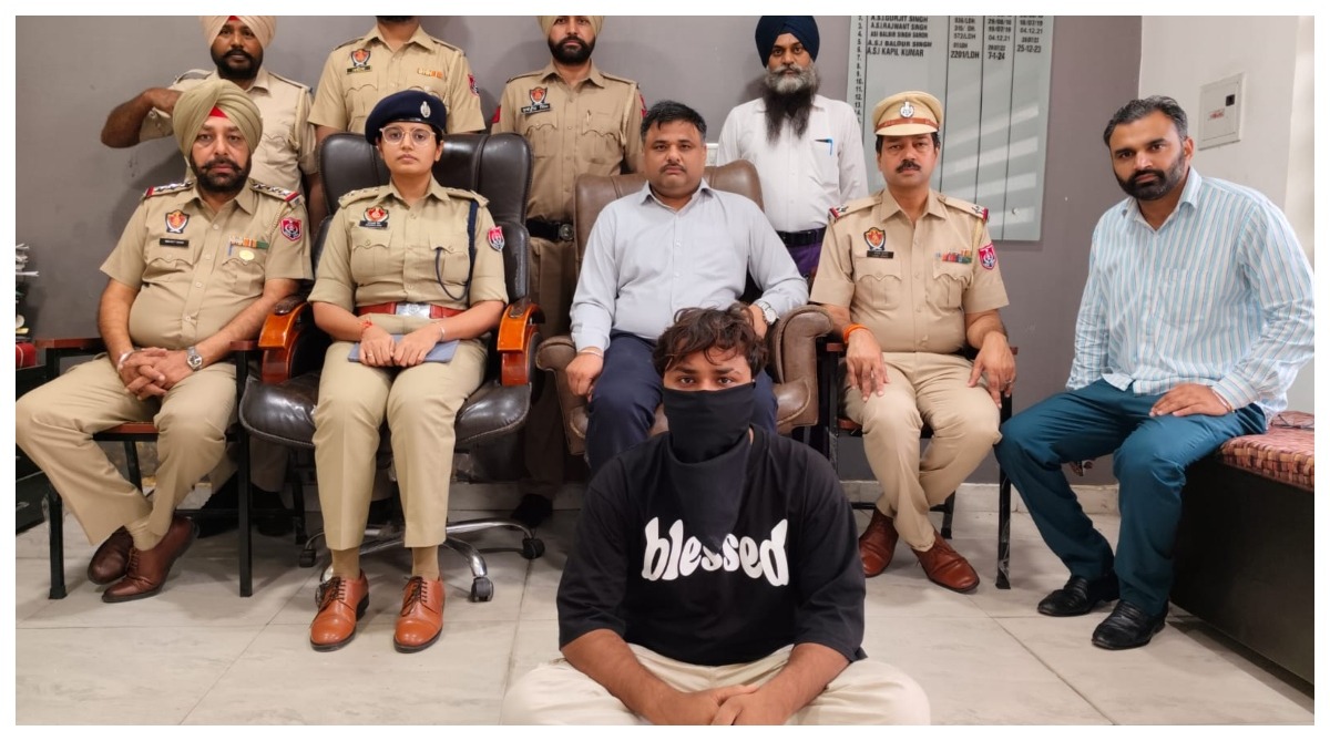Photo of Punjab: पंजाब पुलिस ने वीएचपी नेता विकास बग्गा के हत्या मामले में वांछित संदिग्ध व्यक्ति को किया गिरफ्तार