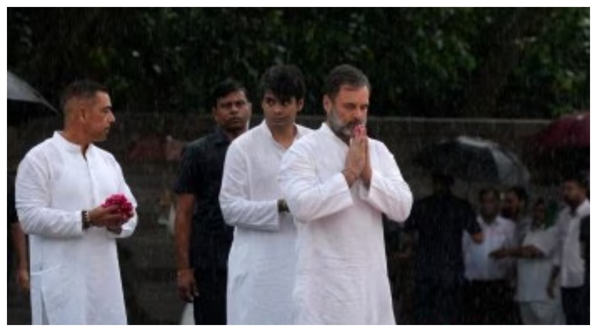 Photo of Rajiv Gandhi Jayanti: राजीव गांधी की 80वीं जयंती आज, बेटे राहुल गांधी ने ‘वीर भूमि’ पहुंचकर दी श्रद्धांजलि