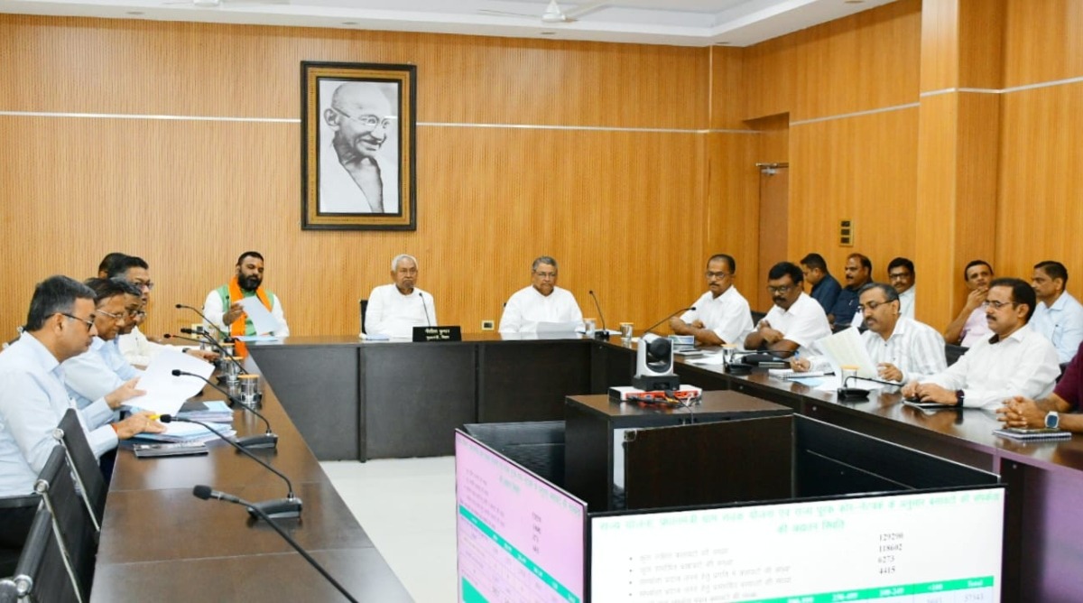 Photo of ग्रामीण कार्य विभाग की समीक्षा बैठक में बोले CM नीतीश… ‘ग्रामीण पथों का बेहतर रखरखाव सुनिश्चित करें’