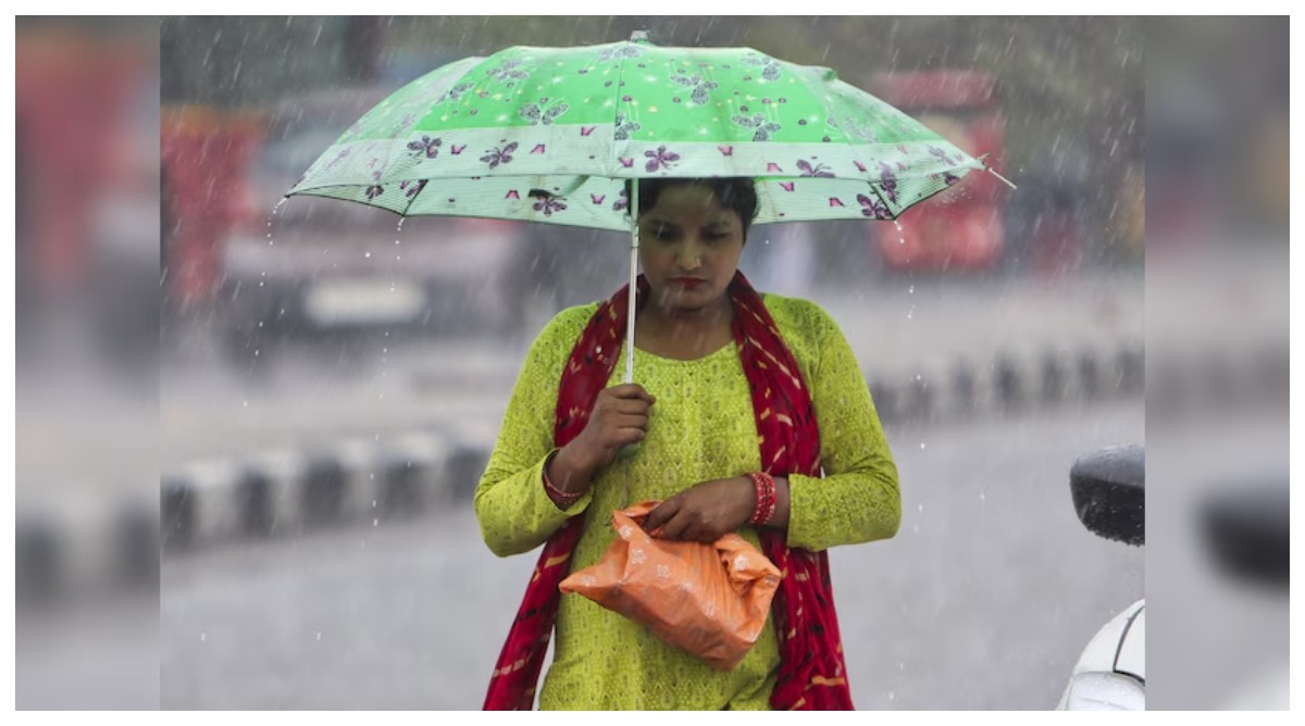 Photo of Weather Forecast: तमिलनाडु के 13 जिलों में भारी बारिश की चेतावनी, दिल्ली समेत इन राज्यों में आज होगी बारिश