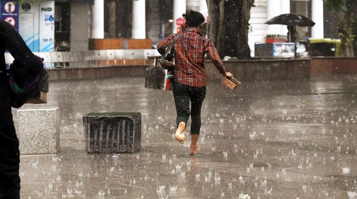 Photo of अगले चार दिन कैसा रहेगा मौसम का हाल, कहां-कहां हो सकती है बारिश? जानें…