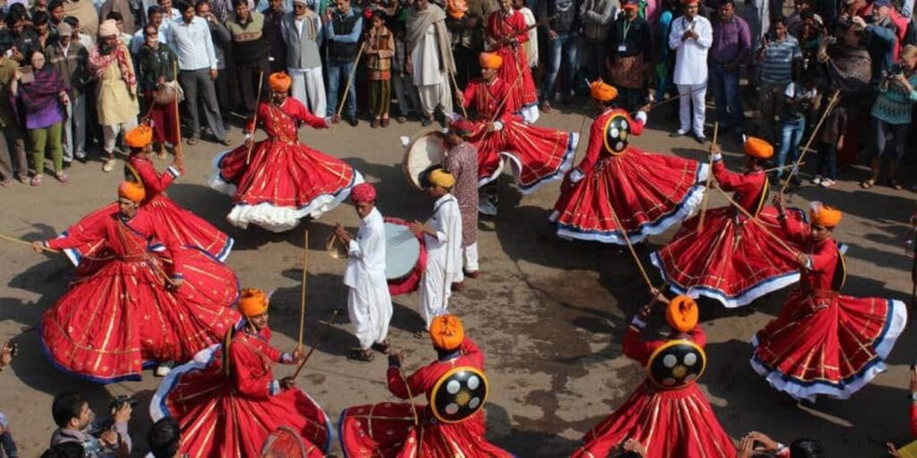 Bheel Tribes : औरंगजेब के खिलाफ युद्ध करने वाला भील समुदाय, जानें...