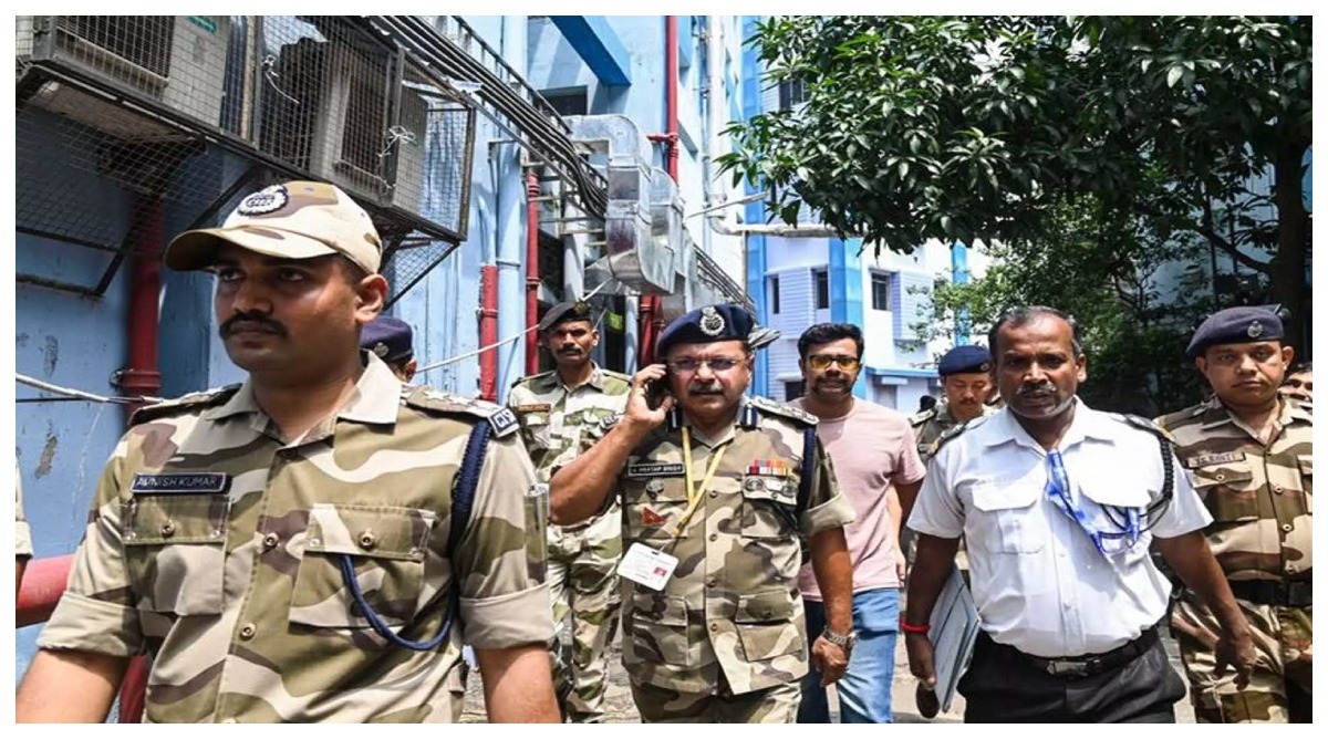 Photo of Kolkata case : आरजी कर अस्पताल में CISF की तैनाती,  गृह मंत्रालय ने पश्चिम बंगाल के मुख्य सचिव को लिखा पत्र