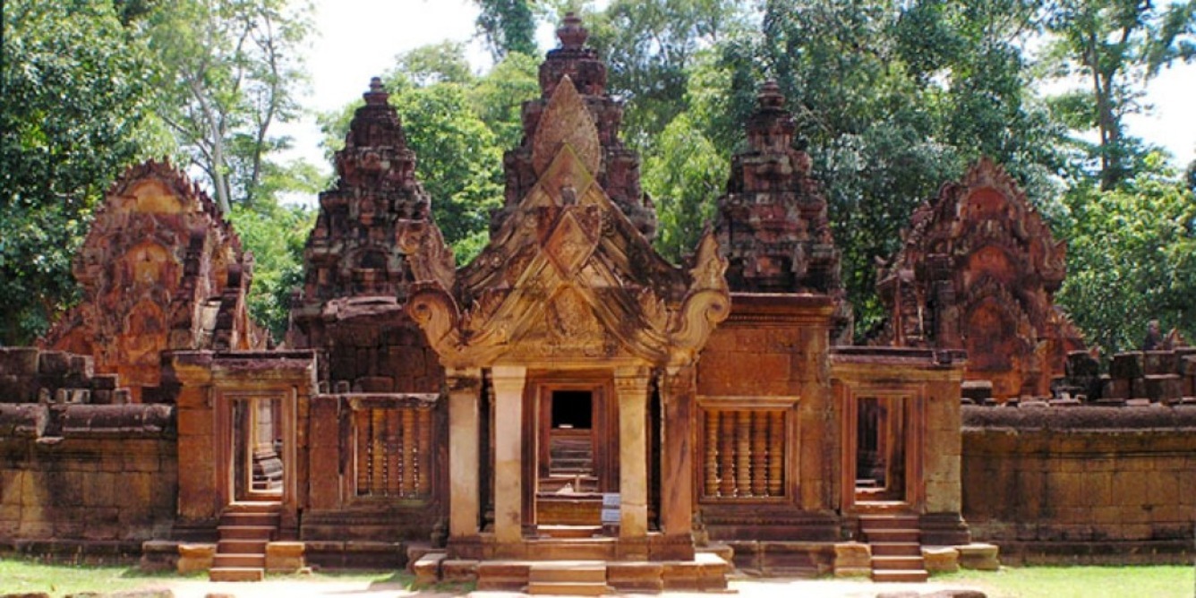 बंटेय श्रेई मंदिर