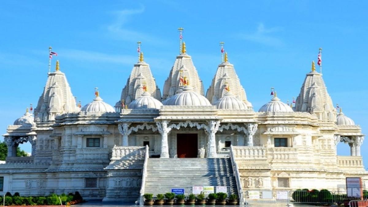 Photo of Swaminarayan Mandir : ओंटारियो के वाटरलू में स्थित है श्री स्वामीनारायण मंदिर, जाने यहां के धार्मिक अनुष्ठान