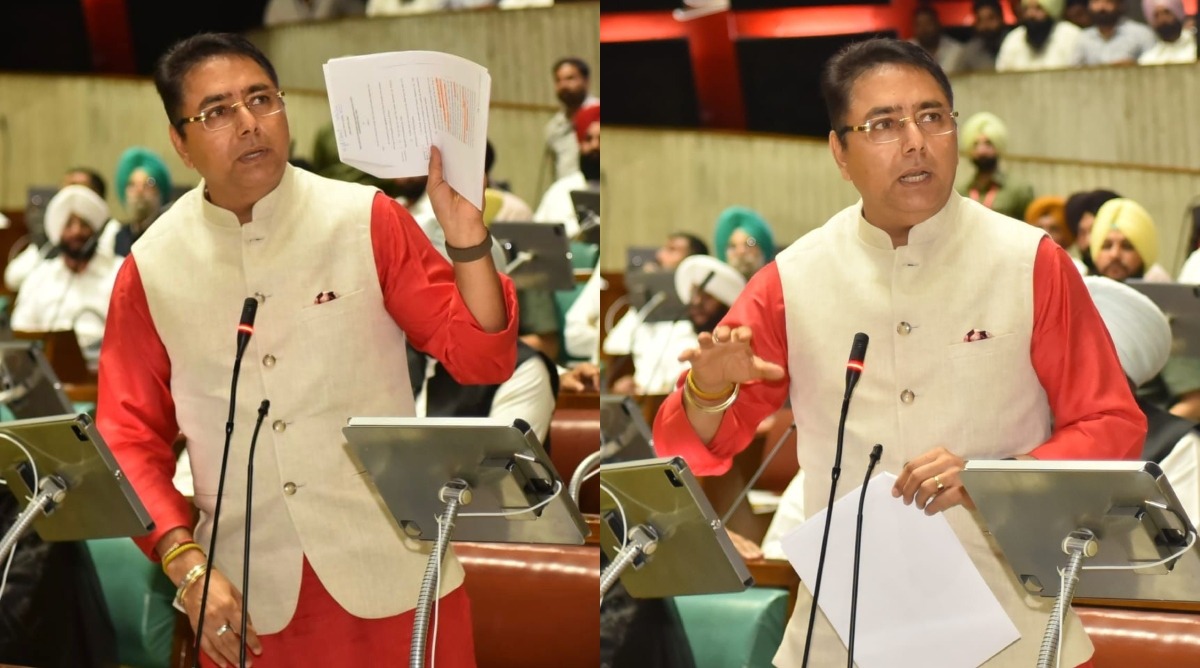 Photo of पापरा एक्ट रियल एस्टेट सेक्टर को नियमित करने की दिशा में एक महत्वपूर्ण कदम : अमन अरोड़ा, कैबिनेट मंत्री, पंजाब