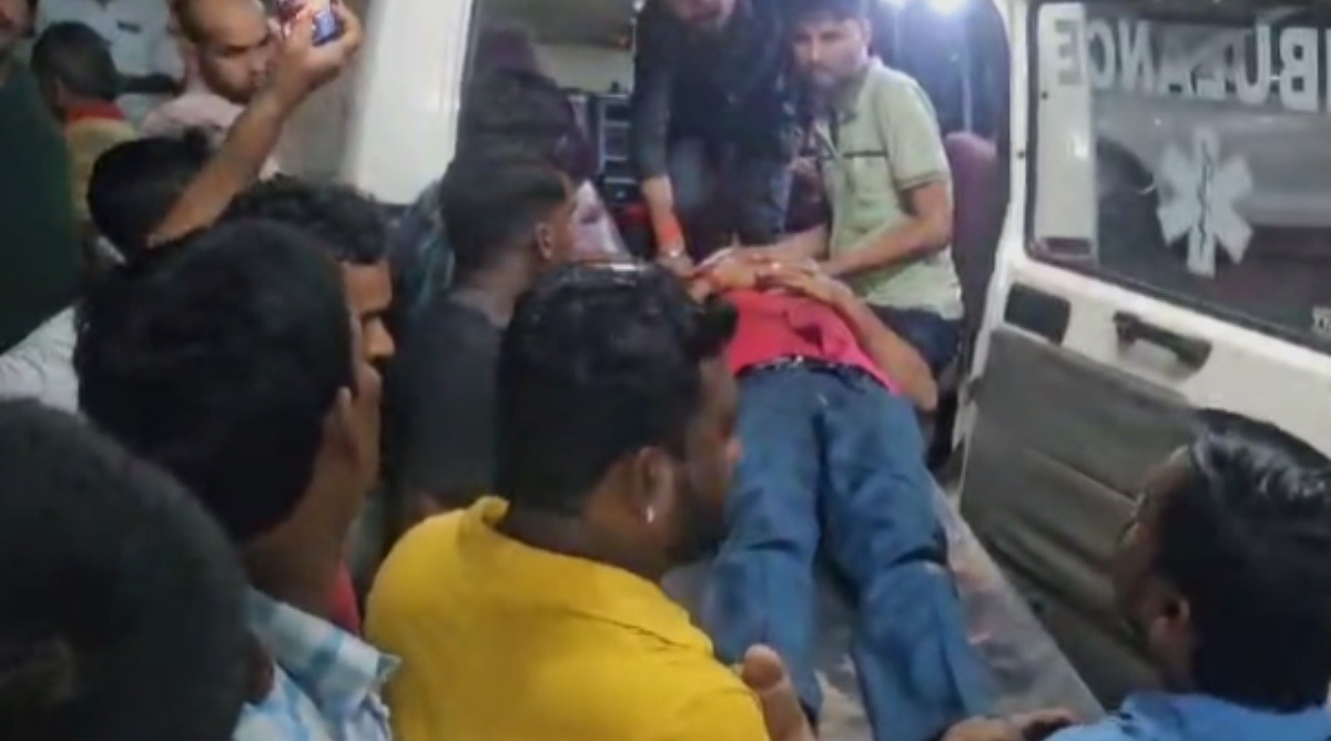 Photo of Bihar : भागलपुर में बीजेपी नेता पर बम से हमला, चाकुओं से गोदा