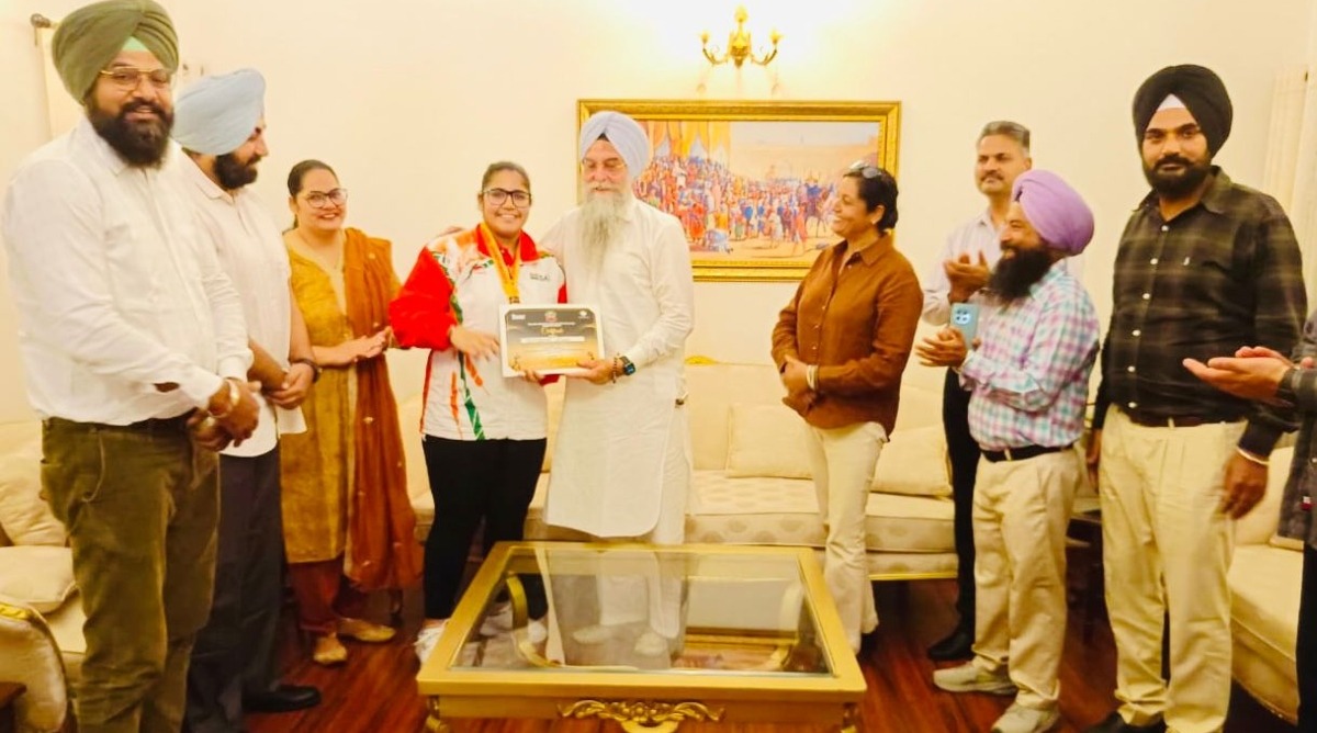 Photo of पंजाब विधानसभा के स्पीकर ने बॉक्सिंग चैंपियन गुरसीरत कौर को किया सम्मानित