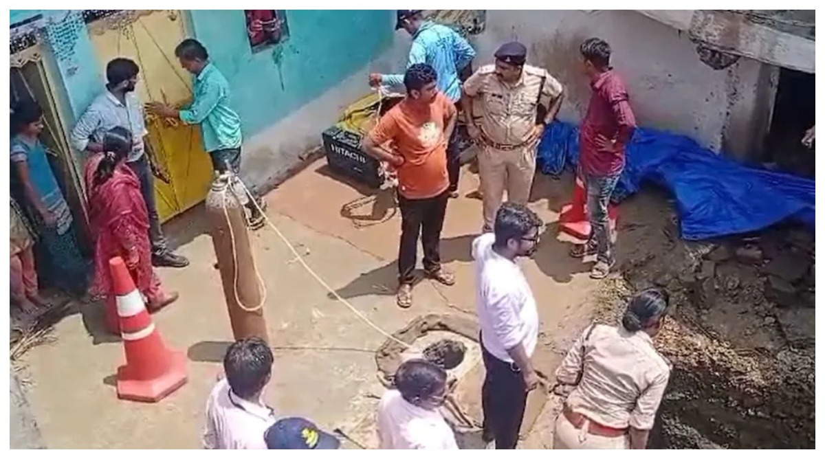 Photo of Rajasthan : 35 फीट गहरे बोरवेल में गिरी ढाई साल की बच्ची, रेस्क्यू ऑपरेशन जारी