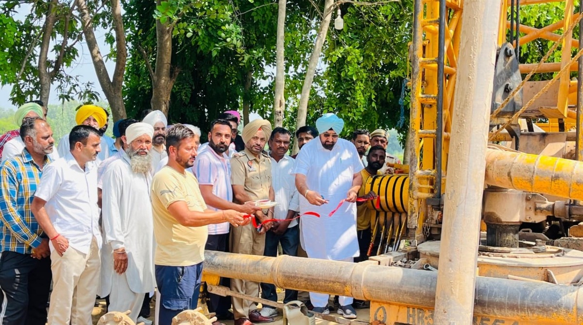 Photo of Punjab : विधायक रंधावा ने की गांव सारंगपुर में पीने के पानी की समस्या को हल करने की पहल
