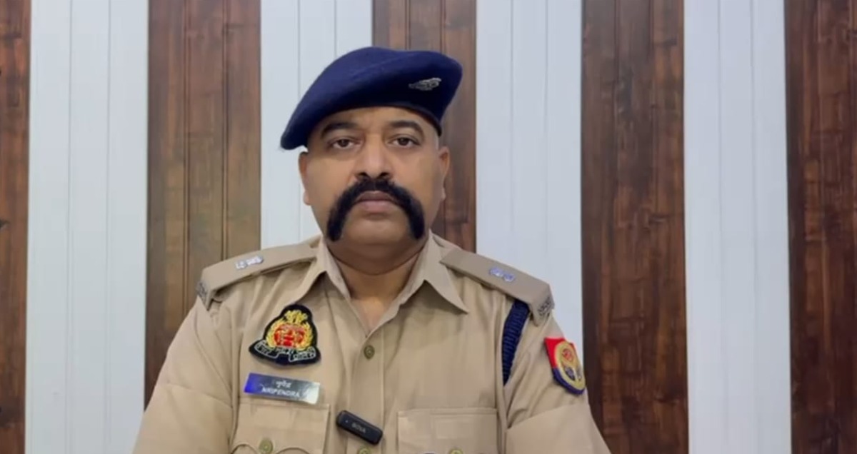 Photo of Hardoi News : दुकानों की दीवार काटकर की चोरी, पुलिस प्रशासन की लापरवाही सामने आई