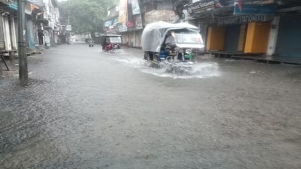 Photo of Pilibhit Flood : शारदा नदी का बढ़ा जलस्तर, बन रहे हैं बाढ़ के हालात