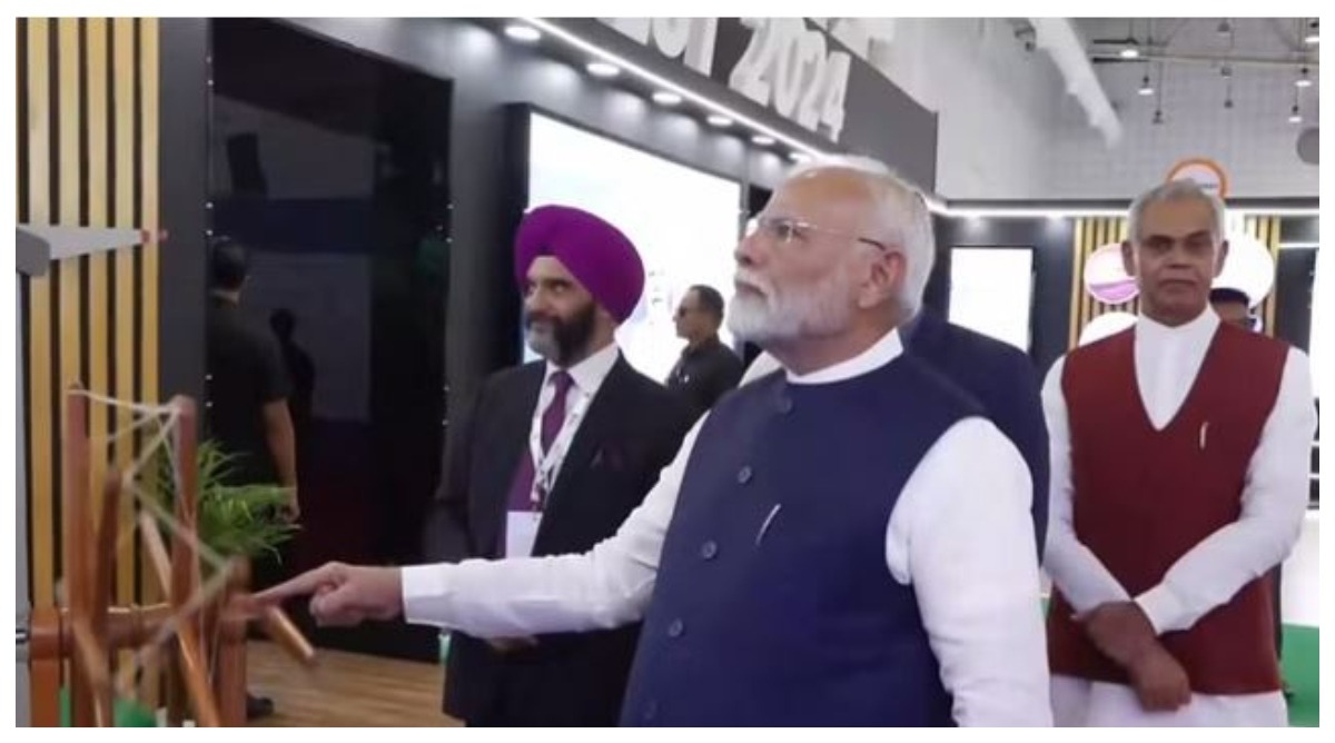 Photo of Gujarat : पीएम मोदी ने चौथे वैश्वक अक्षय ऊर्जा निवेशक सम्मेलन का किया उद्घाटन