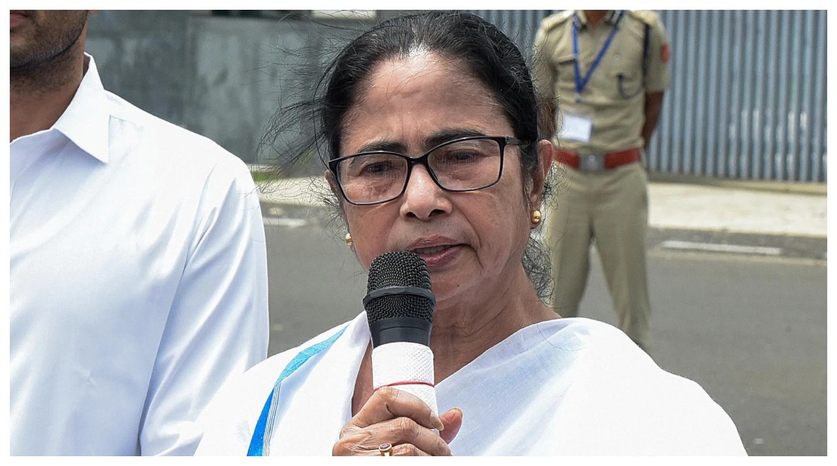 Photo of West Bengal : ‘लोगों को सुरक्षित स्थानों पर ले…’ बाढ़ को लेकर बोलीं सीएम ममता बनर्जी