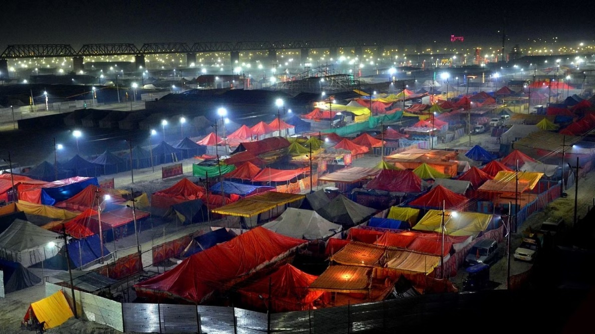 Photo of Prayagraj : जल्द ही लगने वाला है महाकुंभ मेला, विद्युत विभाग ने  बनाया 380.20 करोड़ का प्रोजेक्ट