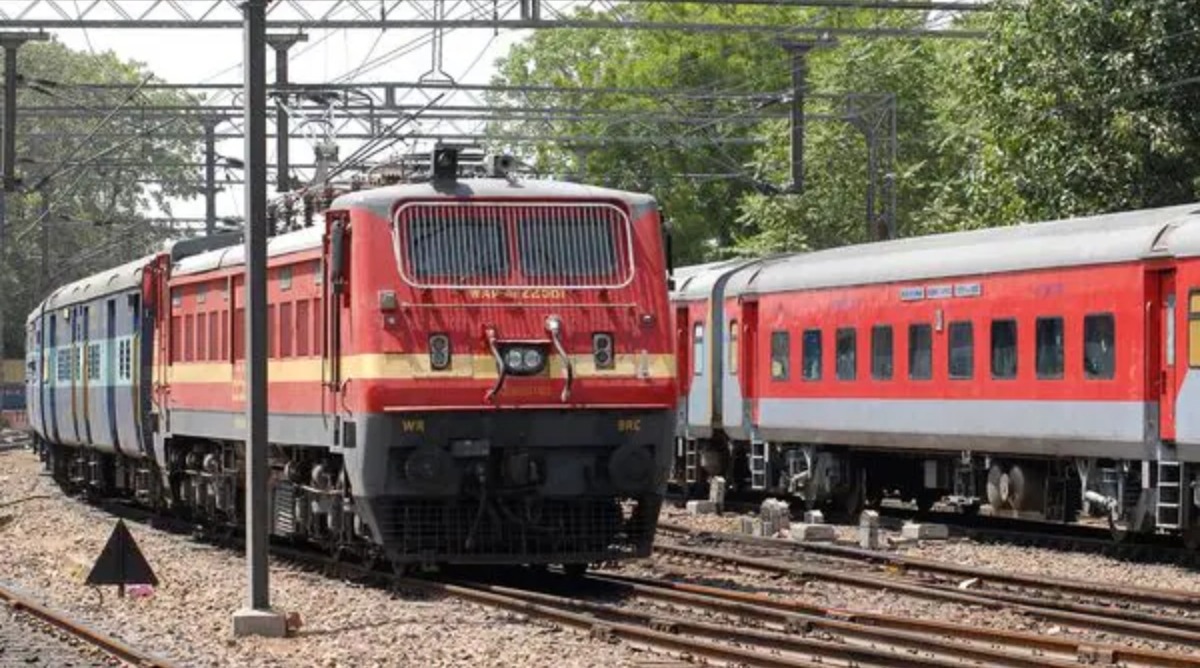 Photo of अब 120 दिन पहले नहीं करा पाएंगे ट्रेन की टिकट बुक, आ गया नया नियम