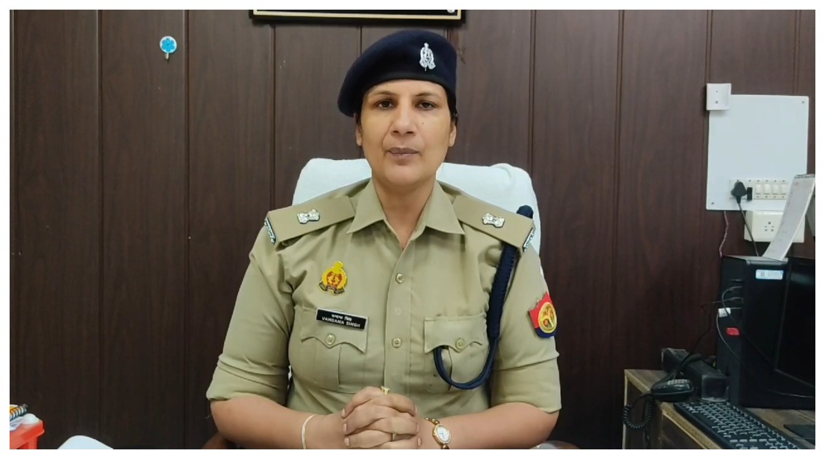 Photo of AP News : डाक पार्सल कंटेनर के खुफिया केबिन पकड़ा गया करोड़ 13 लाख रुपए का गांजा