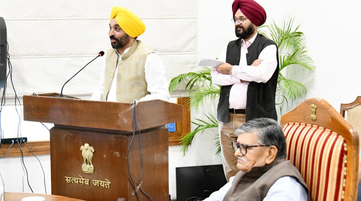 Photo of Punjab : CM मान और राज्यपाल ने वाइस चांसलर्स की कॉन्फ्रेंस को किया संबोधित, गुणवत्ता पूर्ण शिक्षा पर जोर