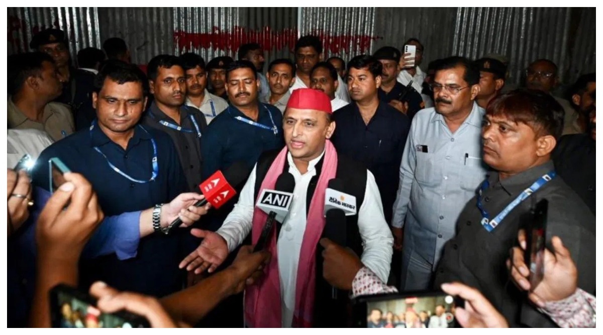Photo of UP NEWS : JP जयंती के मौके पर अखिलेश यादव को JPNIC सेंटर में नहीं मिली एंट्री, हुआ जमकर हंगामा