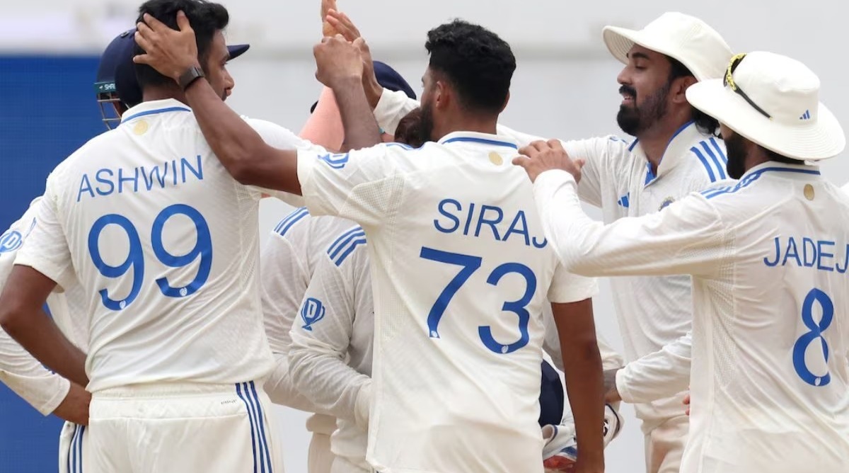 Photo of Cricket : बांग्लादेश को हराकर भारतीय टीम ने टेस्ट सीरीज में किया क्लीन स्वीप