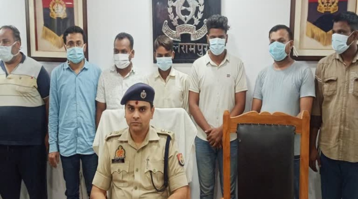 Photo of PM Awas Yojana: फर्जी तौर पर जियो टैगिंग से होता था लाखों का हेरफेर, अब चढ़े पुलिस के हत्थे