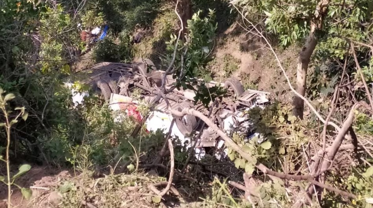 Photo of Road accident : पंचकूला में बस हादसा, दो दर्जन बच्चे घायल