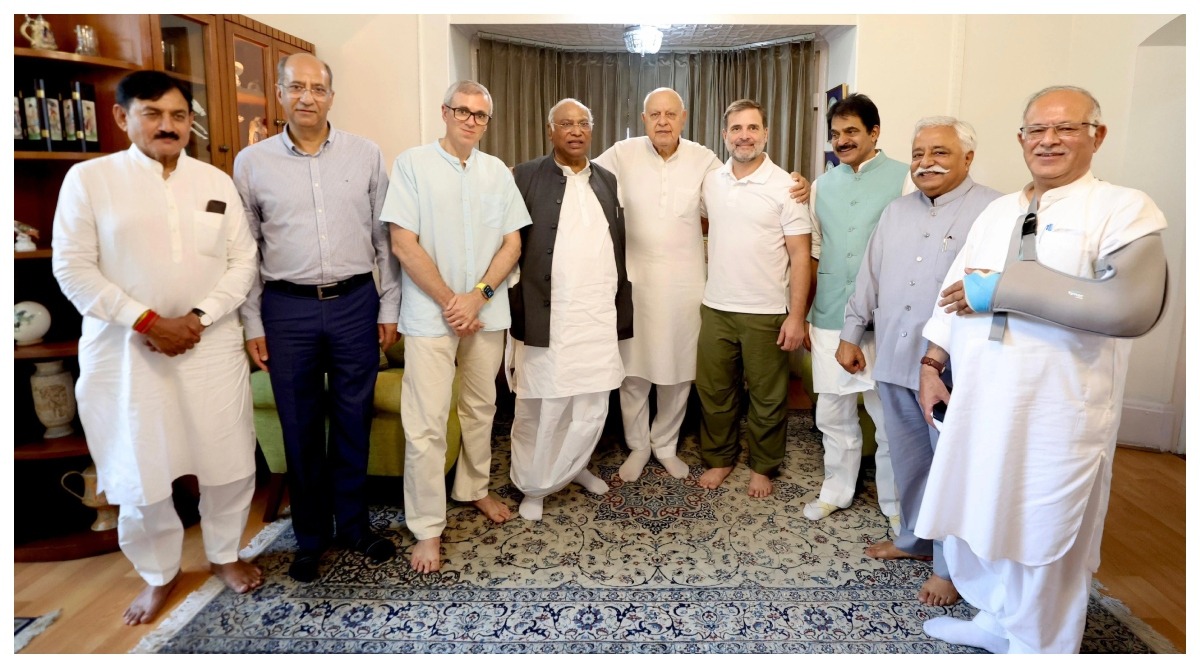 Photo of Jammu – Kashmir : सरकार में शामिल नहीं होगी कांग्रेस, बाहर से समर्थन