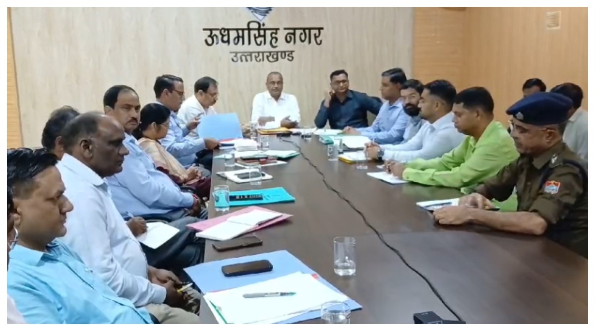 Photo of Uttarakhand : दीपावली को लेकर जिलाधिकारी की बैठक, स्वच्छता सुरक्षा अभियान के निर्देश