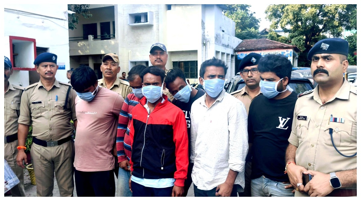 Photo of Haldwani : नकली नोट सप्लाई करने वाले गैंग को पुलिस ने पकड़ा, सात गिरफ्तार