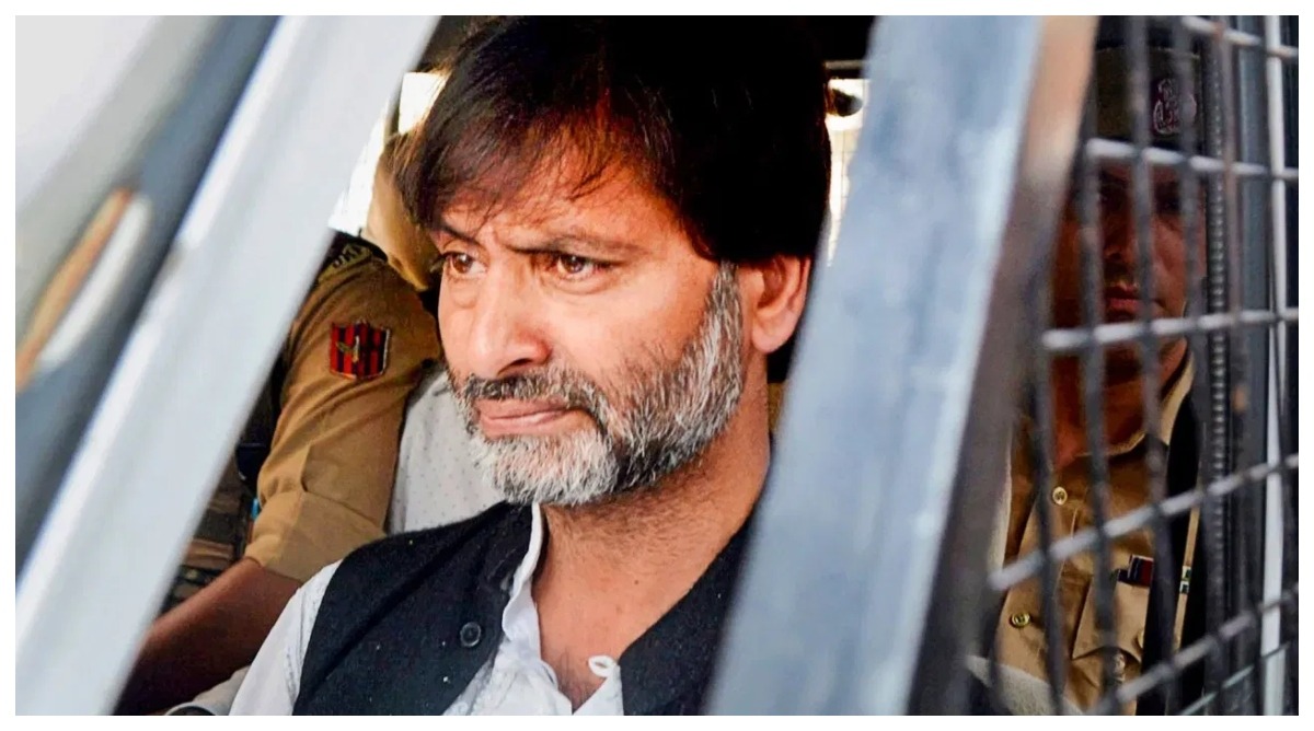 Photo of यासीन मलिक की पत्नी ने राहुल गांधी को पत्र लिख की पति के मुद्दे को संसद में उठाने की मांग