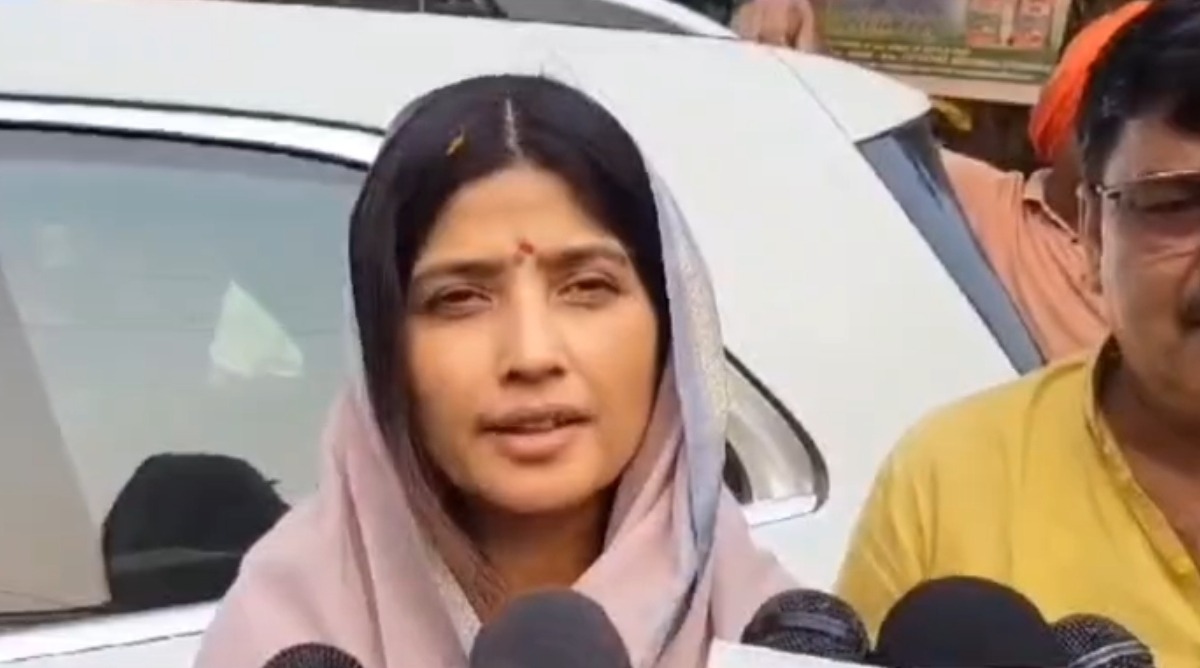 Photo of ‘जहां दिखे सपाई, वहां बिटिया घबराई’ वाले बयान पर बोलीं डिंपल यादव एक्चुअली सपा से BJP घबराई हुई