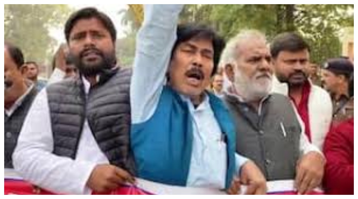 Photo of Bihar : बिहार विधानसभा संज्ञान ले, वक्फ संशोधन बिल के विरोध में माले विधायकों ने निकाला मार्च