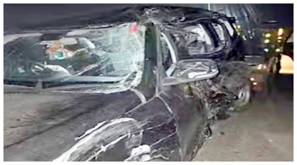 Photo of UP Accident : कन्नौज में लखनऊ-आगरा एक्सप्रेस-वे पर भीषण सड़क हादसा, 5 डॉक्टरों की मौत