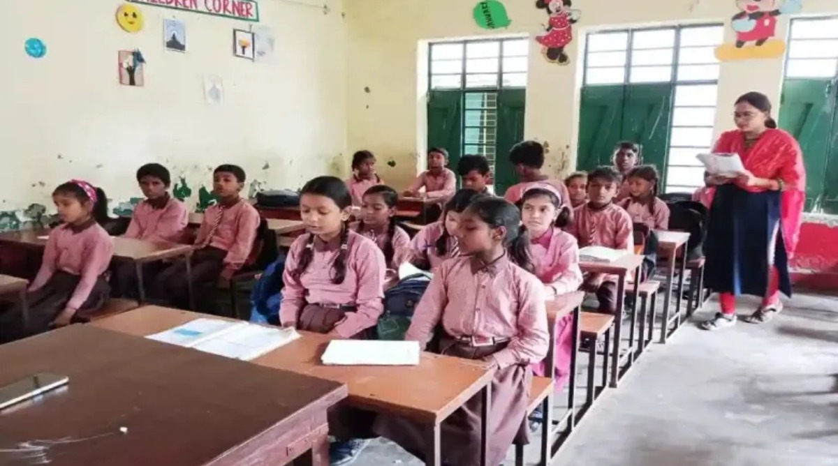 Photo of UP : बेसिक शिक्षा विभाग ने बताया 27,000 बेसिक स्कूलों को बंद या विलय करने की कोई योजना नहीं